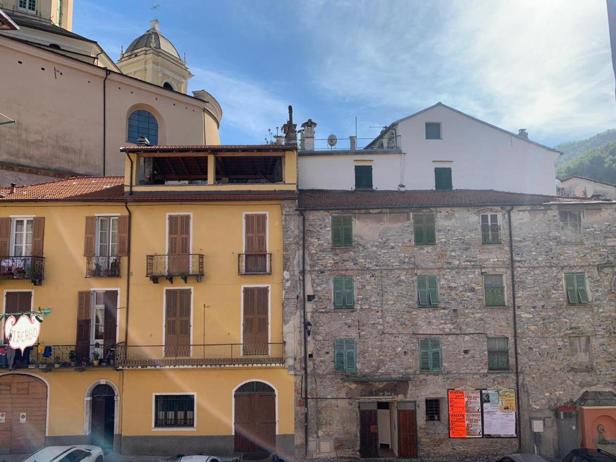 Albergo Dell'Angelo Pieve di Teco Exteriér fotografie