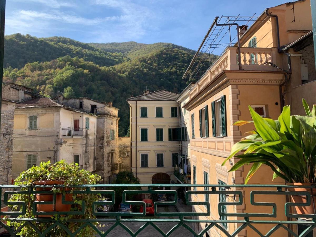 Albergo Dell'Angelo Pieve di Teco Exteriér fotografie